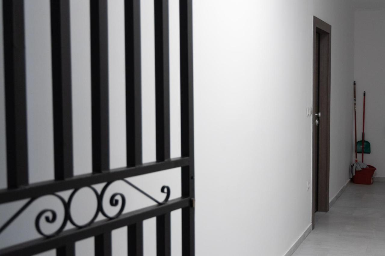 Hip And Fun Apt B アテネ エクステリア 写真